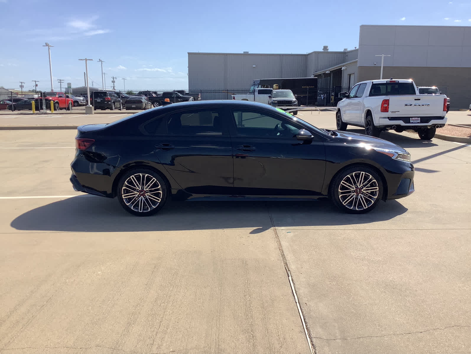 2022 Kia Forte GT photo 4