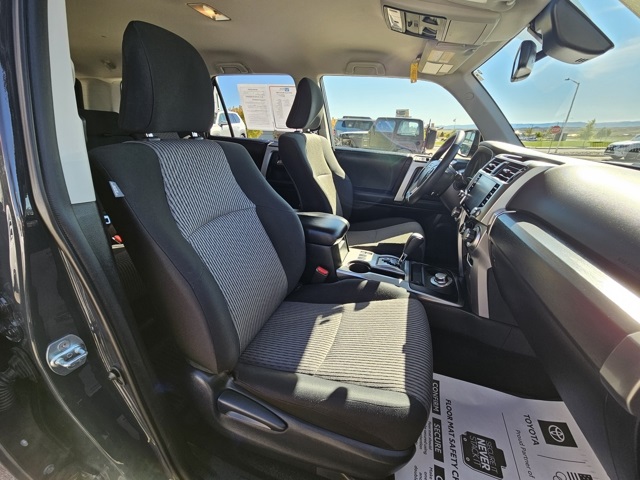 2024 Toyota 4Runner SR5 photo 19