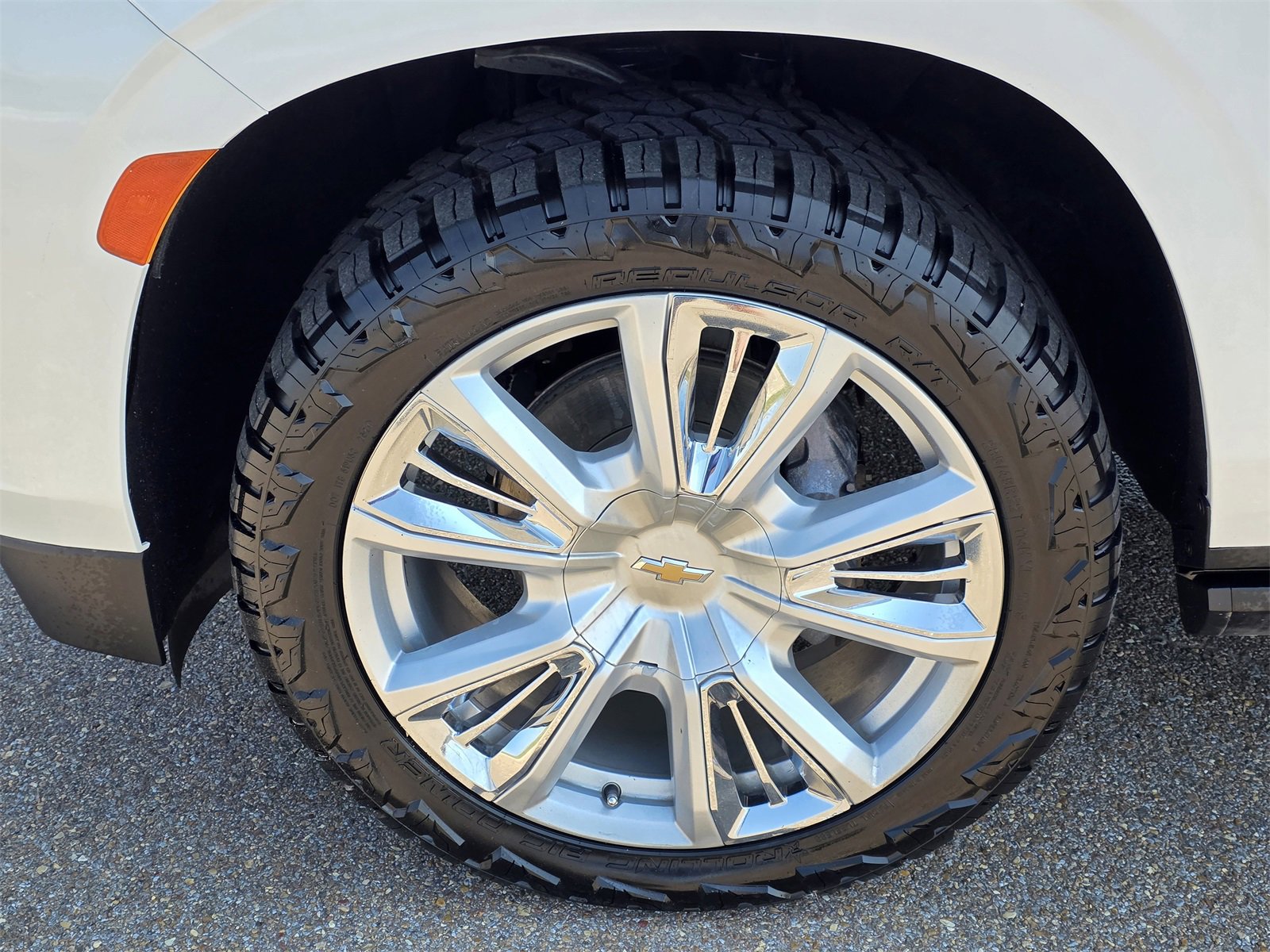 2022 Chevrolet Tahoe High Country photo 32