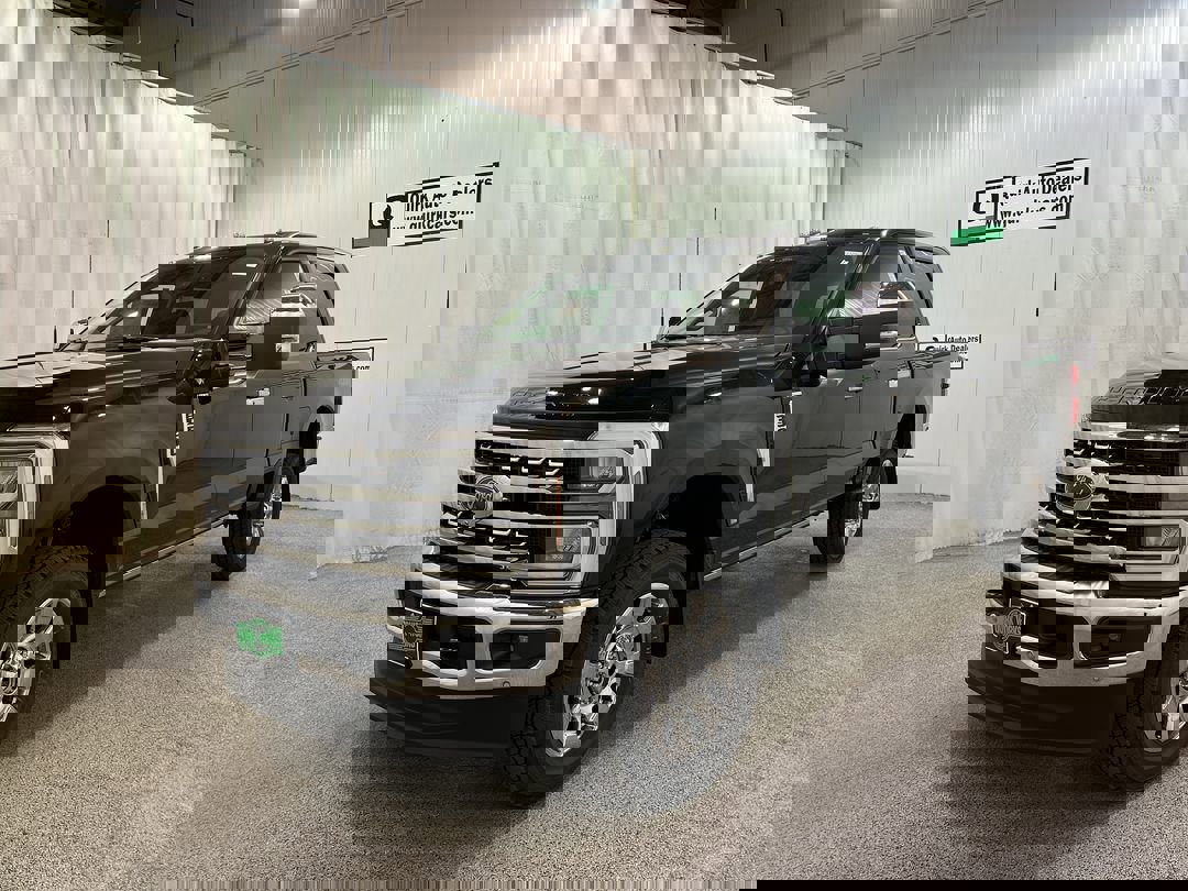 2025 Ford Super Duty F-350 SRW LARIAT