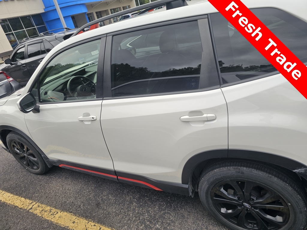 2021 Subaru Forester Sport photo 3