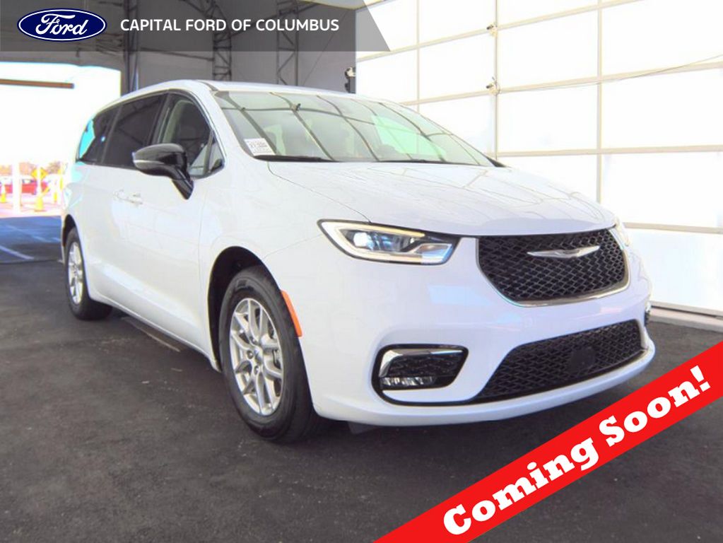 2024 Chrysler Pacifica