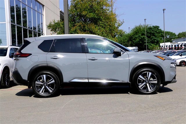 2021 Nissan Rogue SL photo 4