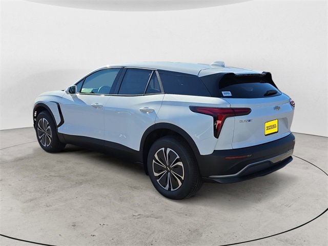 2026 Chevrolet Blazer EV photo 3
