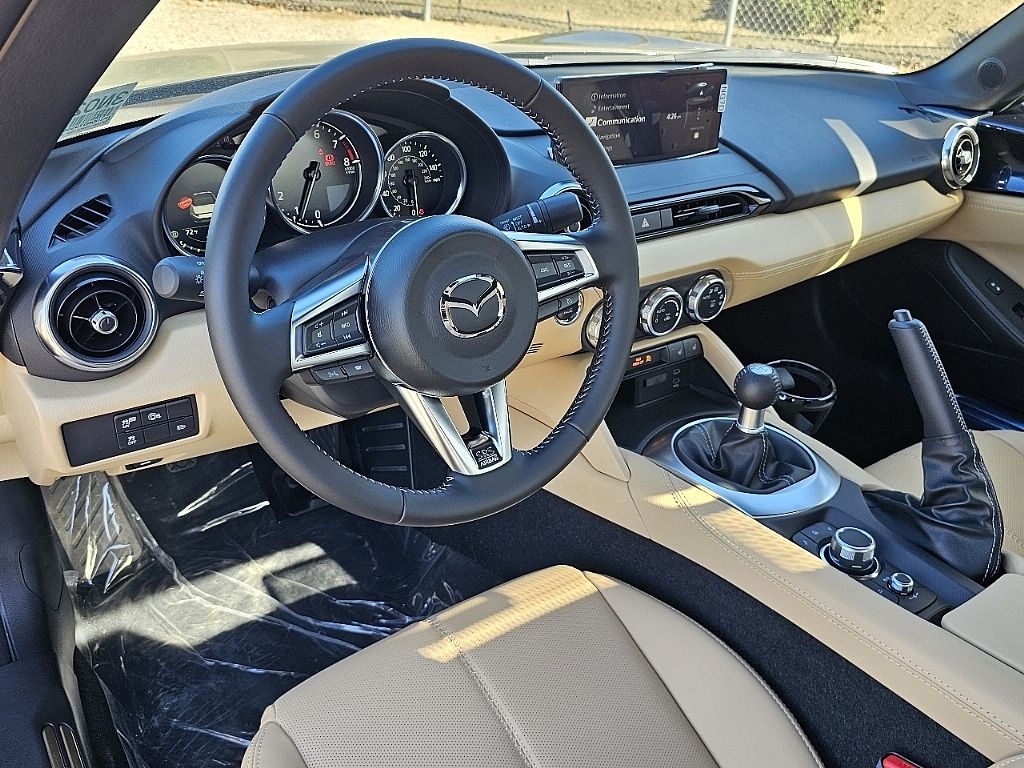 2025 Mazda MX-5 Miata Miata Grand Touring photo 19
