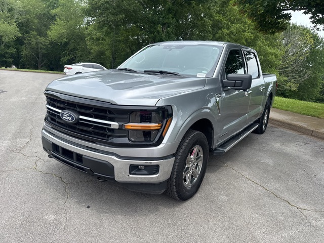 2024 Ford F-150 XLT photo 3