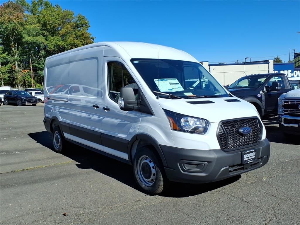 2025 Ford Transit Van Base's photo