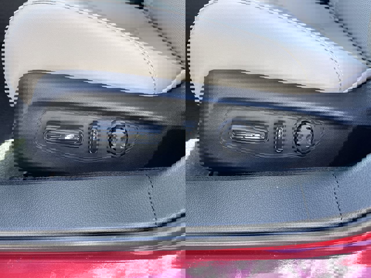 2025 Honda Accord Hybrid EX-L photo 11