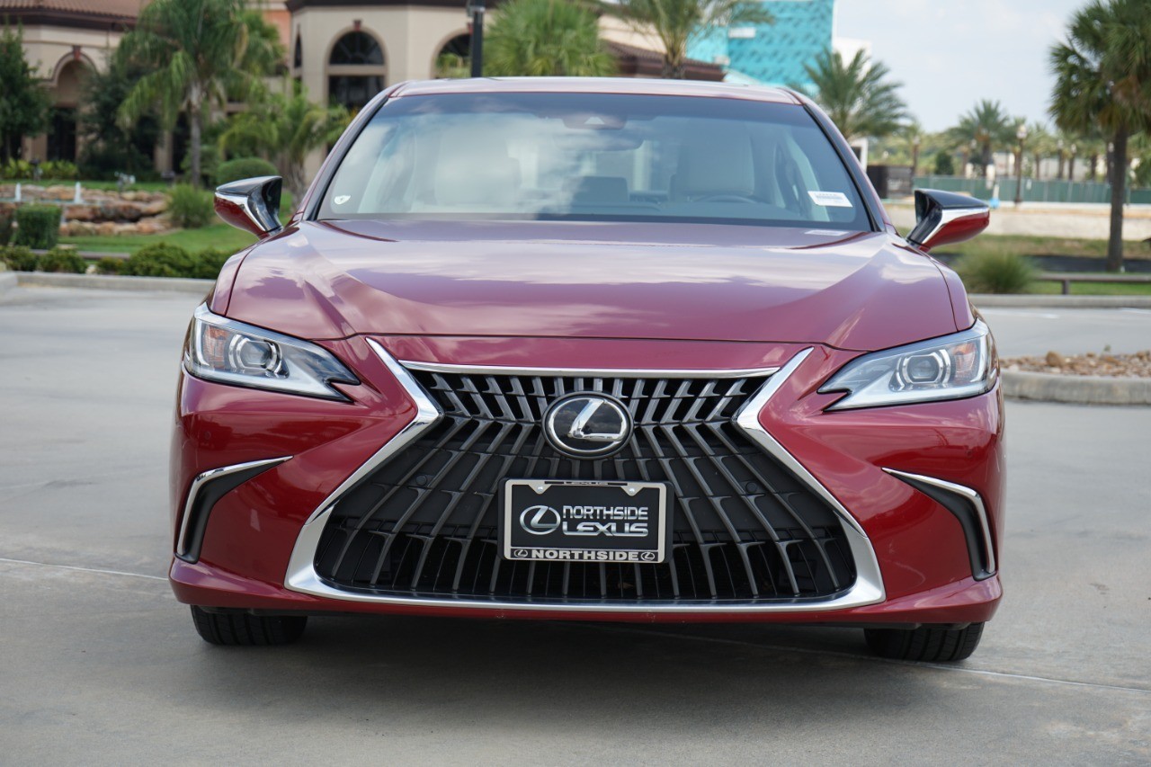 2025 Lexus ES 350 photo 2