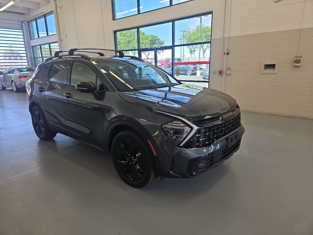 Used 2025 GRAVITY GR Kia X-Line Prestige image 1
