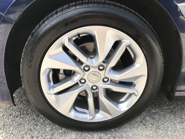 2018 Honda Accord LX 1.5T photo 3