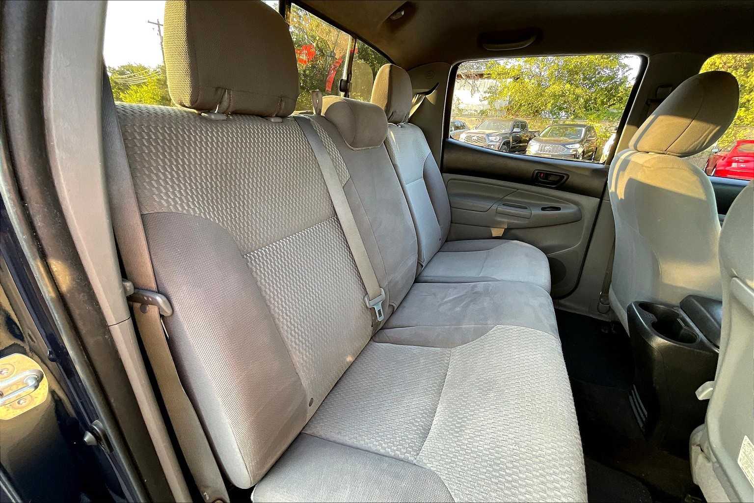 2012 Toyota Tacoma PreRunner photo 17