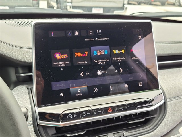 2024 Jeep Compass Latitude photo 24
