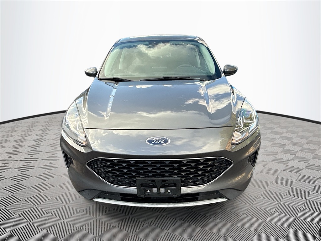 Used 2021 Ford Escape SE with VIN 1FMCU9G68MUA73594 for sale in West Park, FL