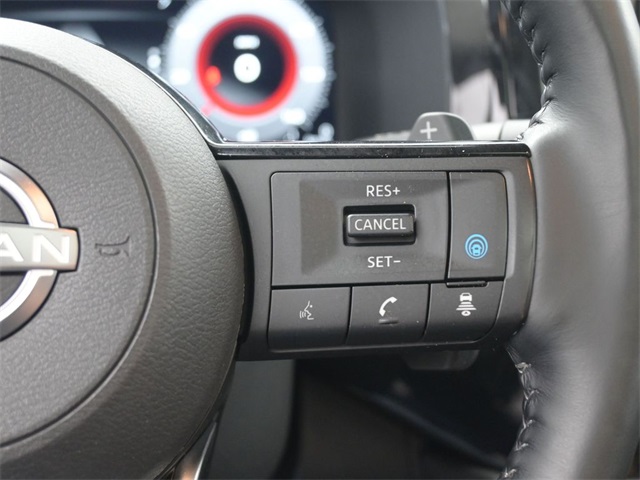 2022 Nissan Pathfinder Platinum photo 21