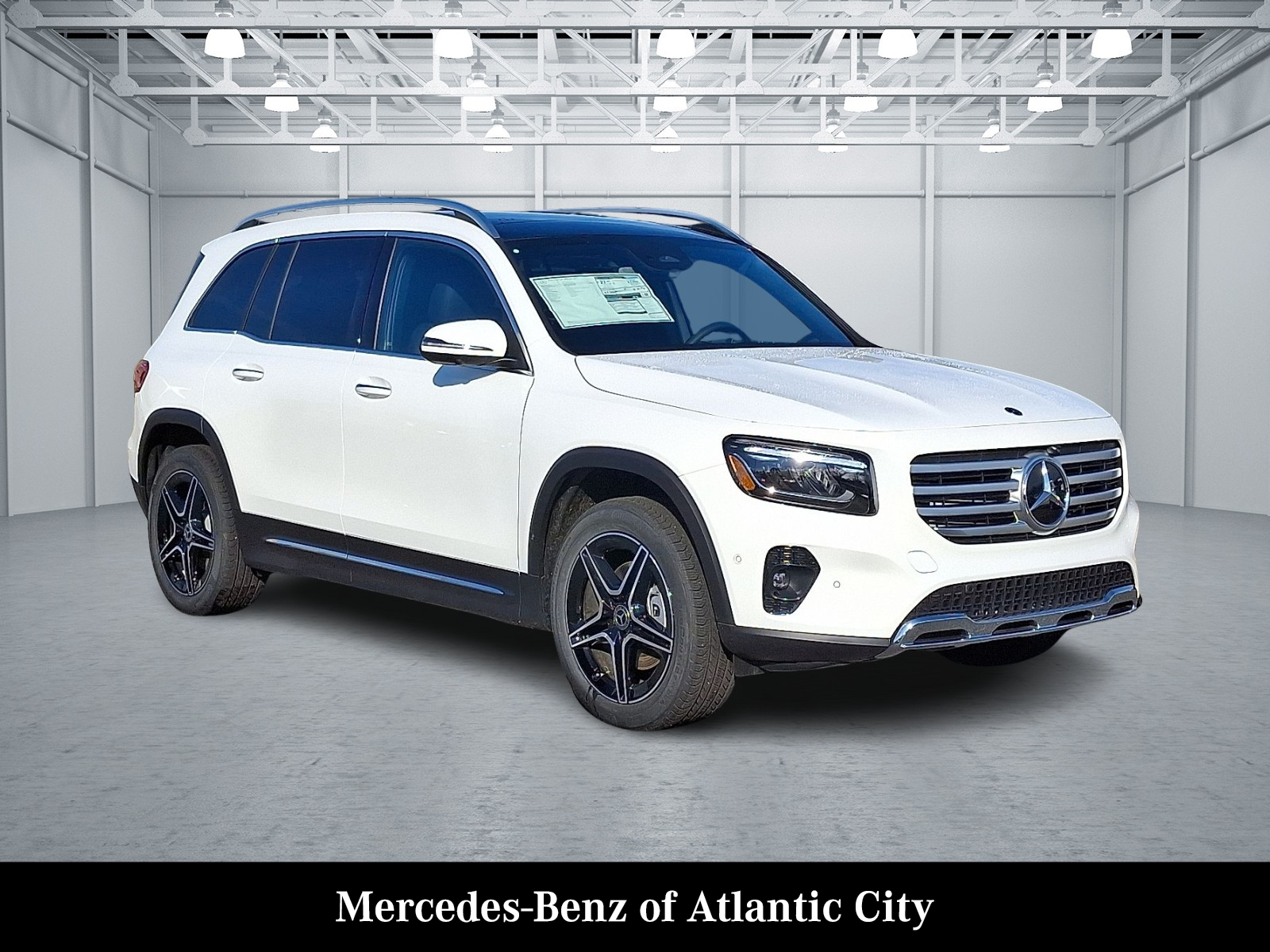 2026 Mercedes-Benz GLB GLB 250's photo