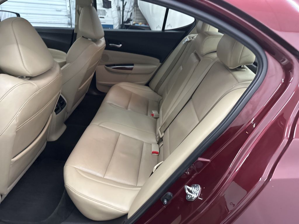 2016 Acura TLX Technology photo 20