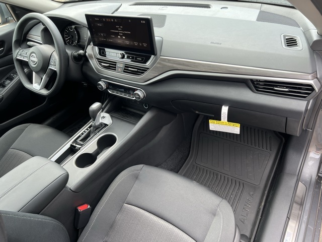 2025 Nissan Altima SV Special Edition photo 20
