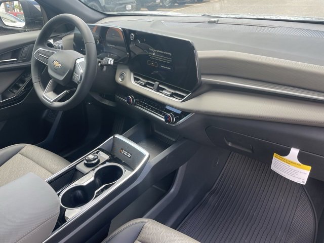 2026 Chevrolet Equinox LT photo 16
