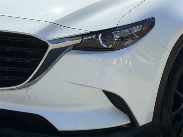 2023 Mazda CX-9 Touring photo 12