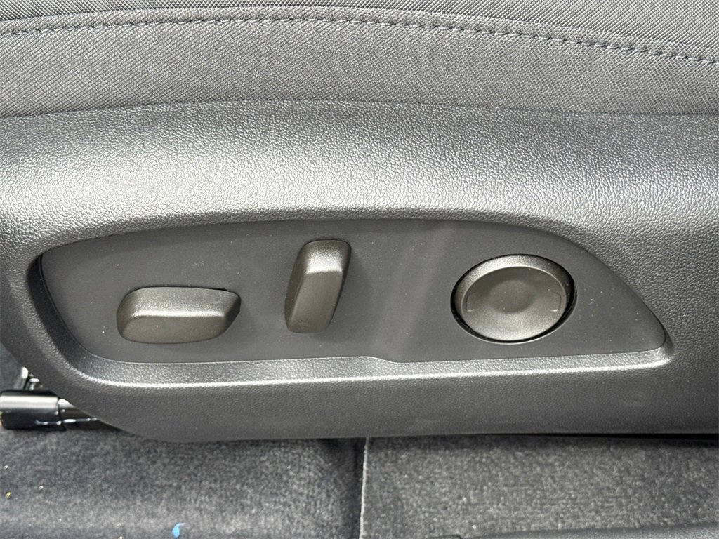 2026 GMC TERRAIN - Image 16