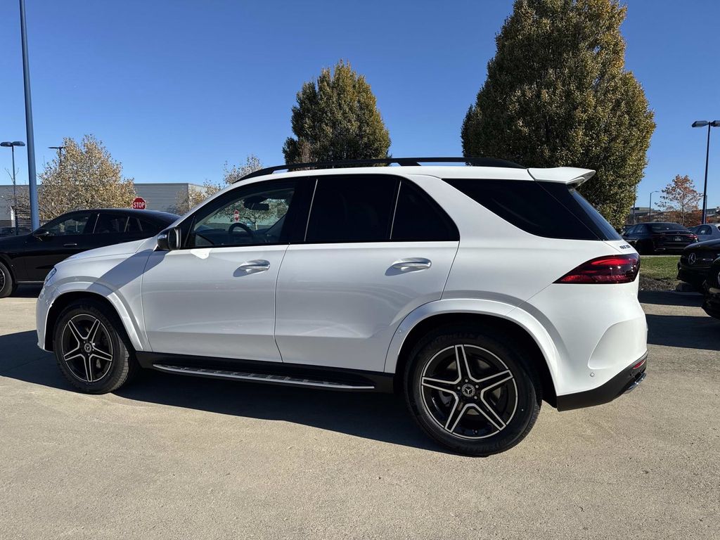 2026 Mercedes Benz GLE 350 4MATIC photo 2