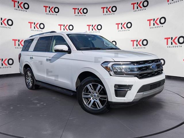 2024 Ford Expedition Limited's photo