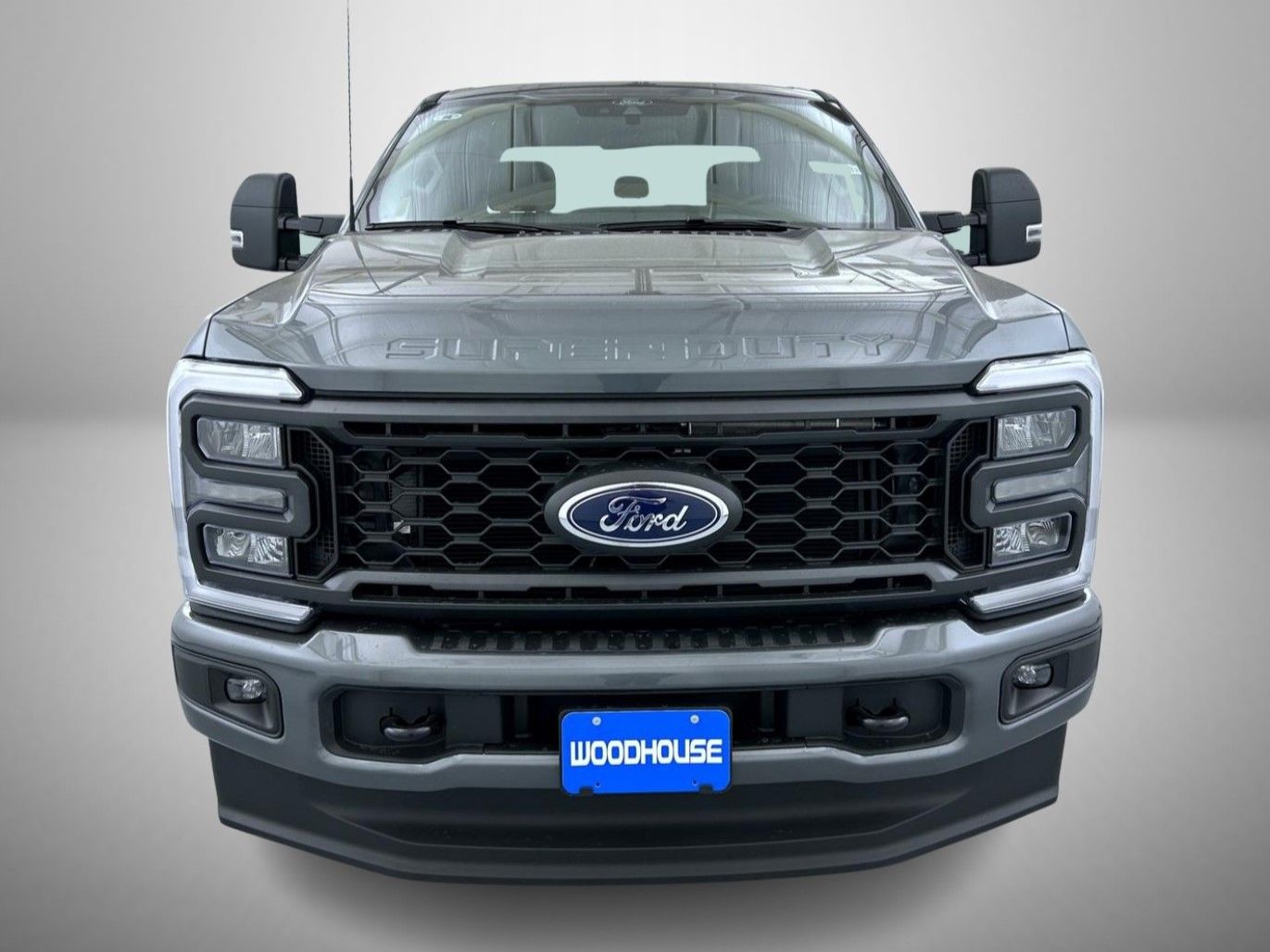2026 Ford F-350 photo 2