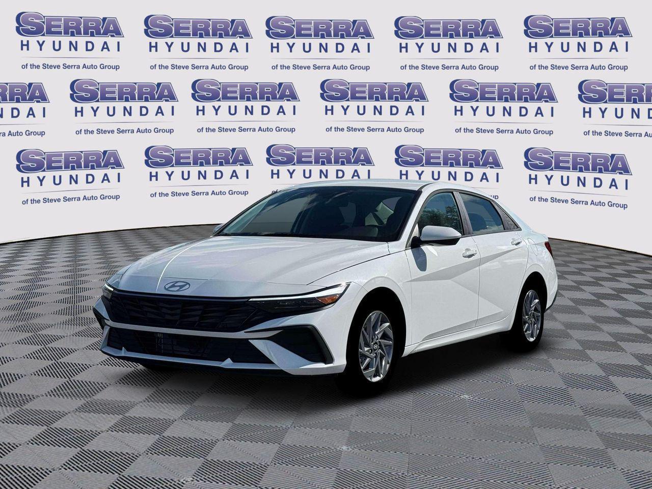 2026 Hyundai Elantra Blue's photo