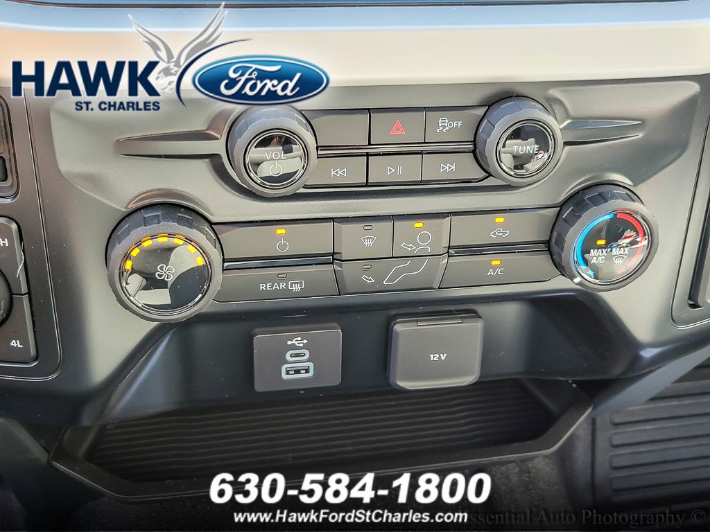 2025 FORD F-350 - Image 12