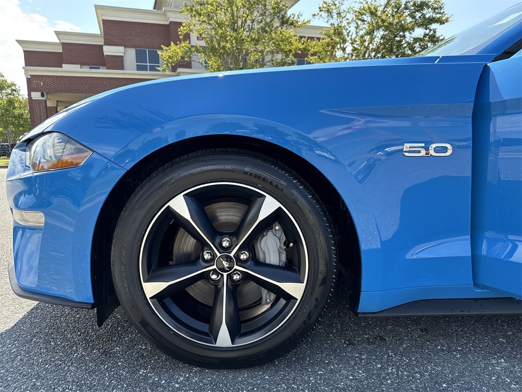 2023 Ford Mustang GT photo 9