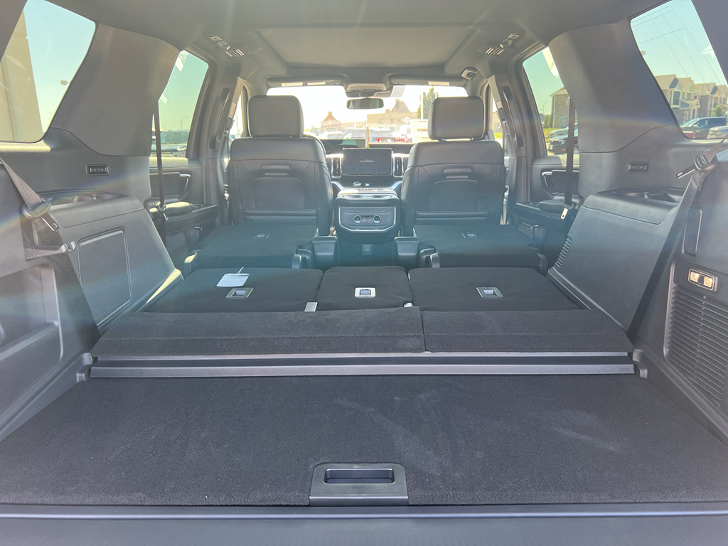 2025 Ford Expedition Platinum photo 5
