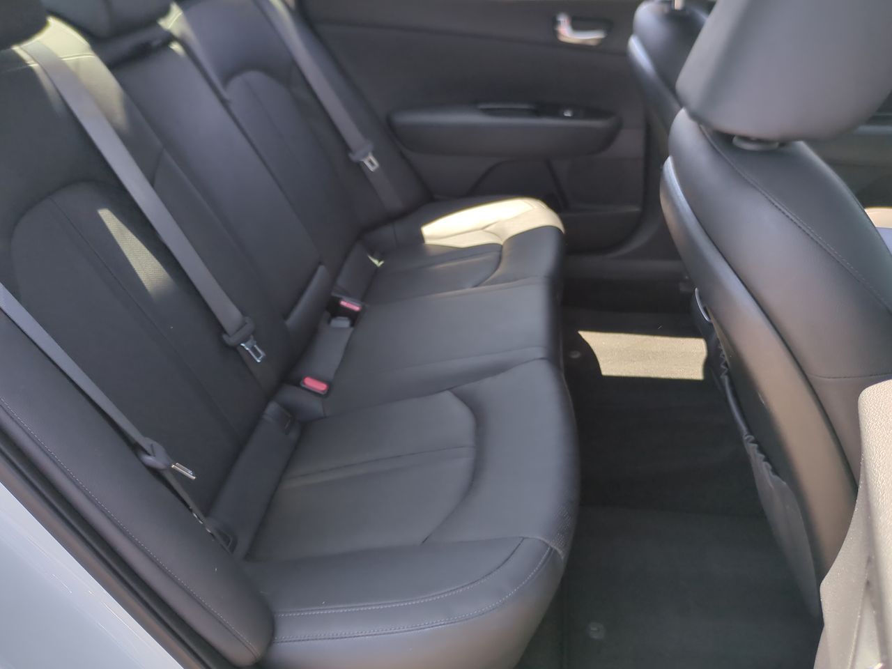 2020 Kia Optima Plug-In Hybrid EX photo 26