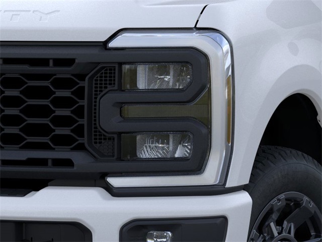 2024 Ford F-350 Lariat photo 15