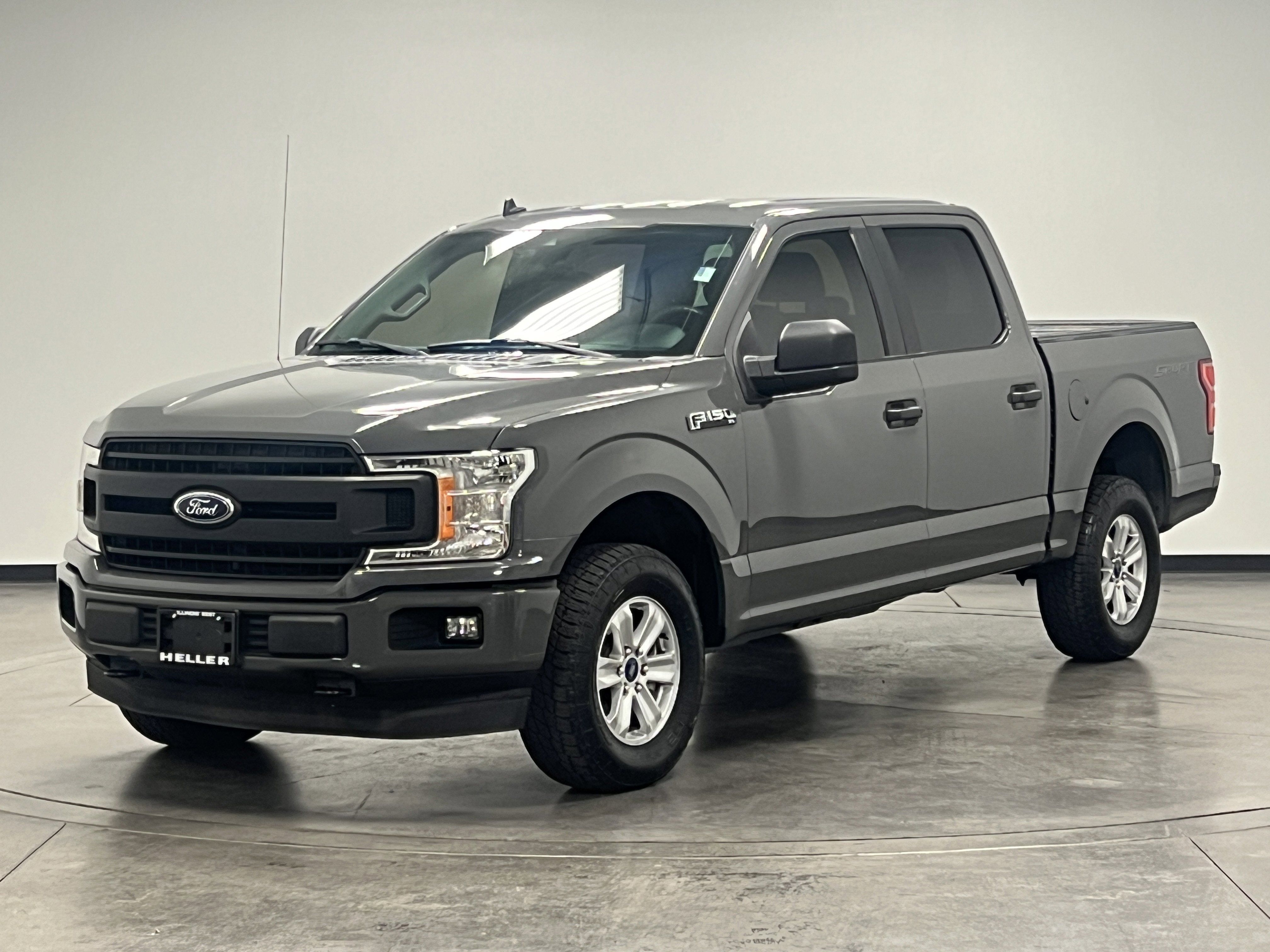 2020 Ford F-150 XL photo 3