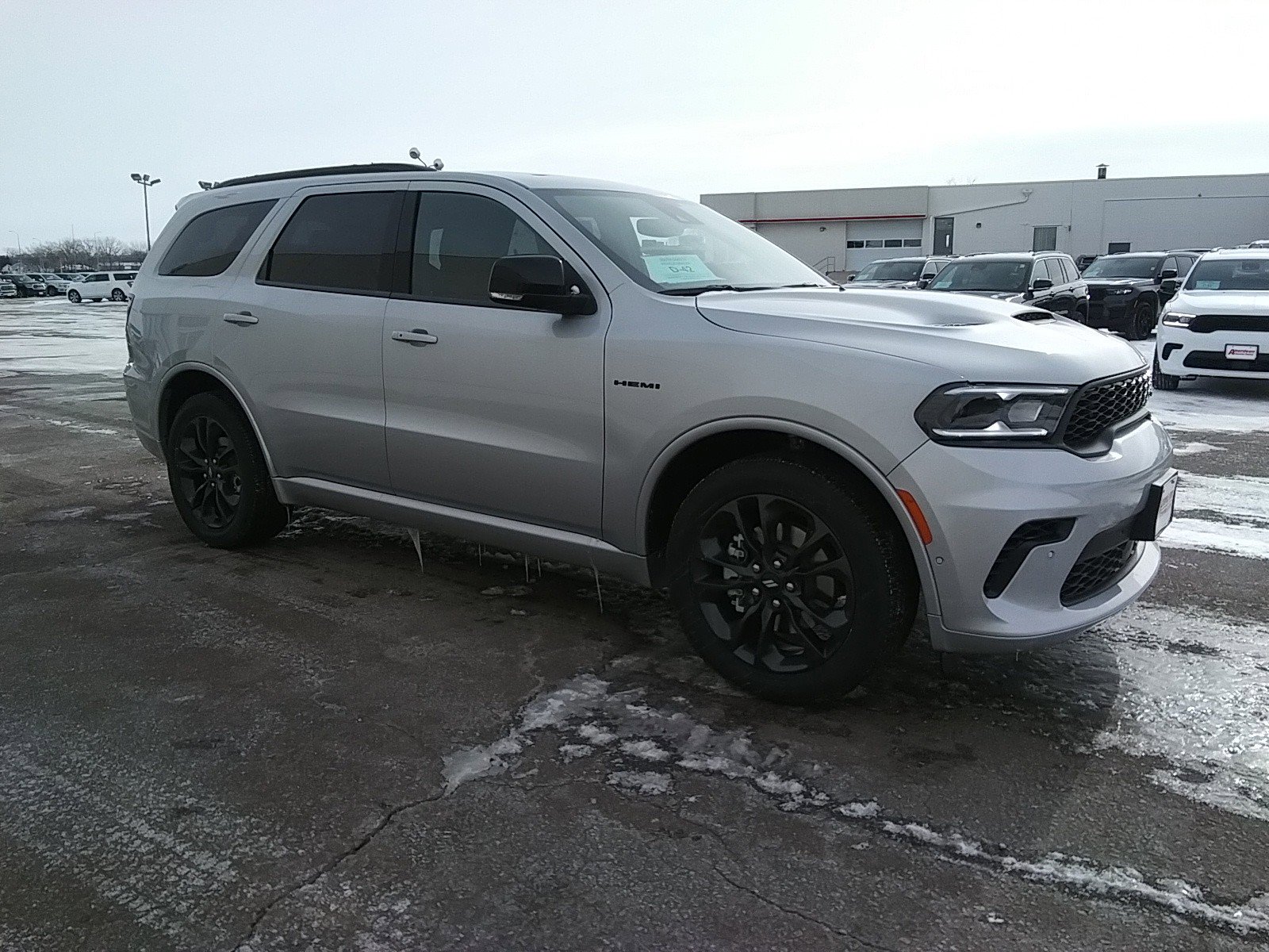 2025 Dodge Durango R/T Plus photo 4