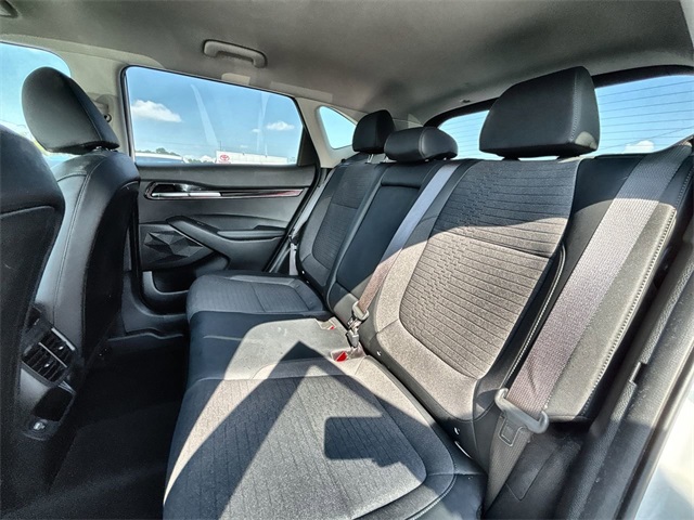 2023 Kia Seltos S photo 18