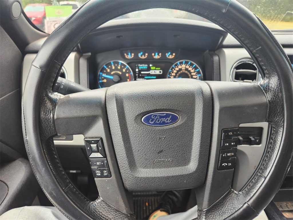 2011 Ford F-150 FX4 photo 10
