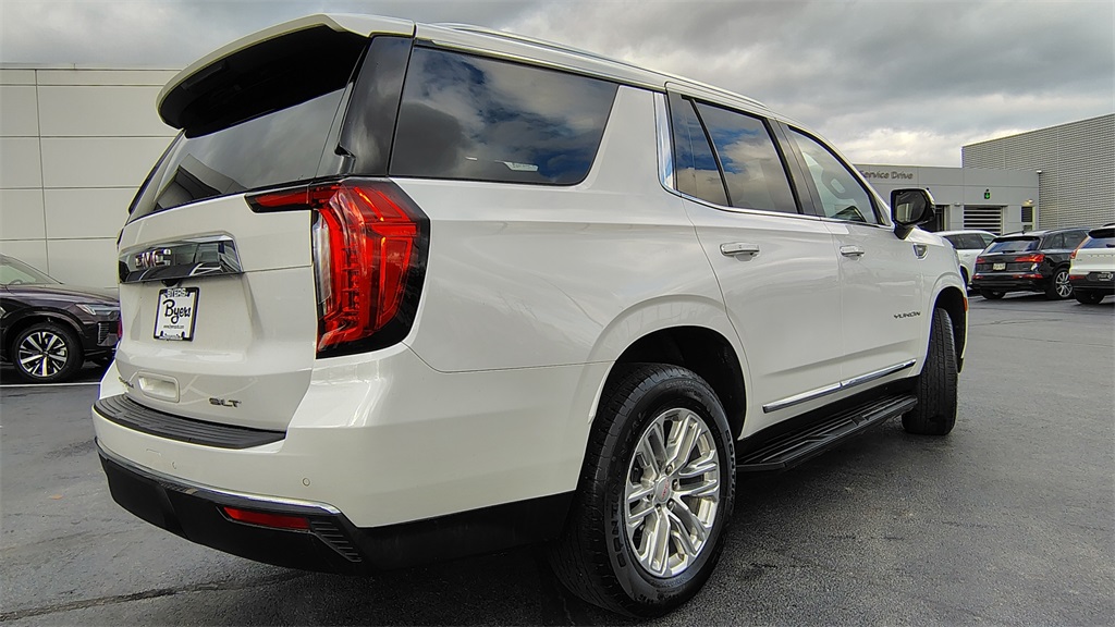 2023 Gmc Yukon SLT photo 3