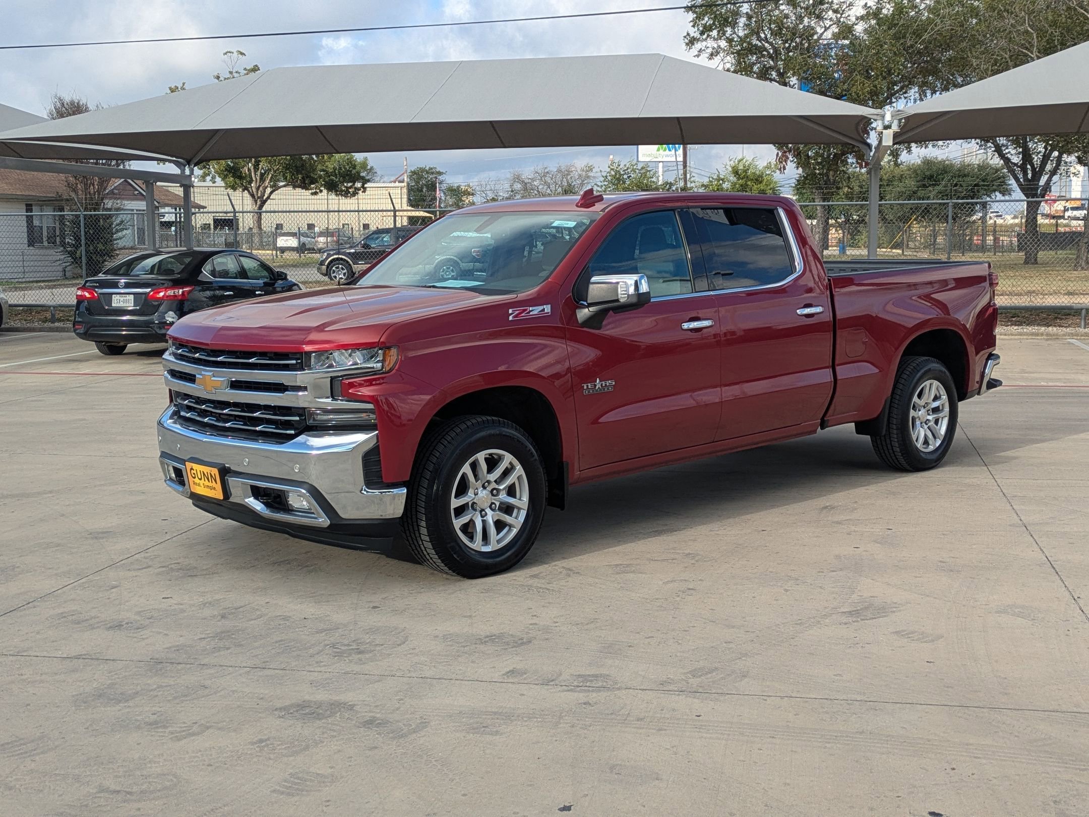 2019 Chevrolet Silverado 1500 LTZ photo 6