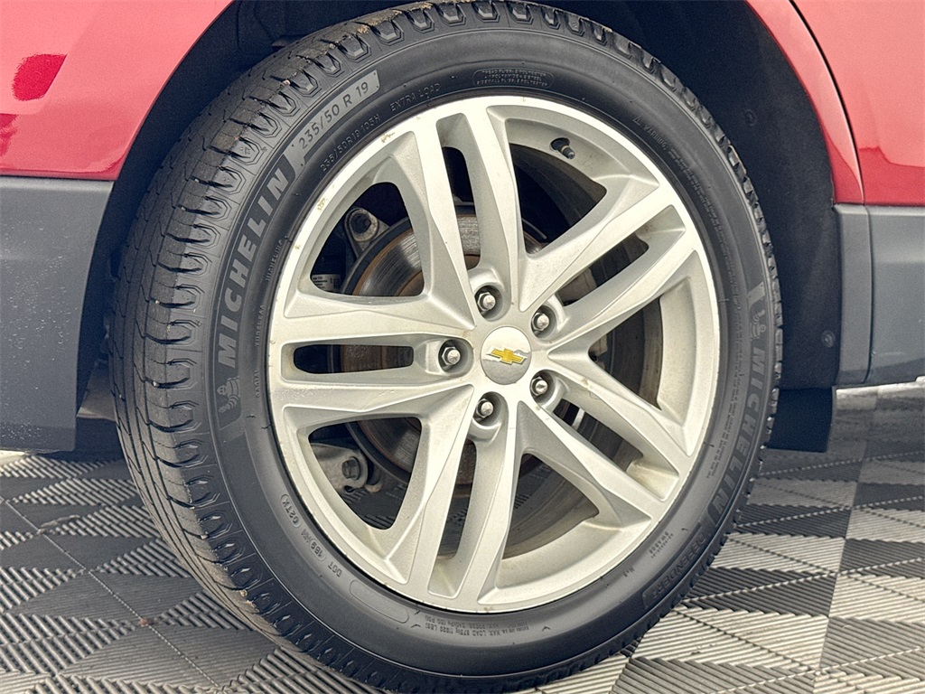 2018 Chevrolet Equinox Premier photo 23