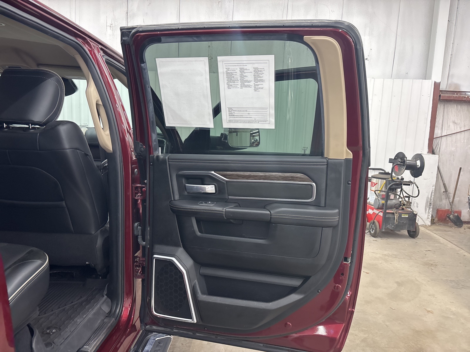 2021 Ram 2500 Laramie photo 32