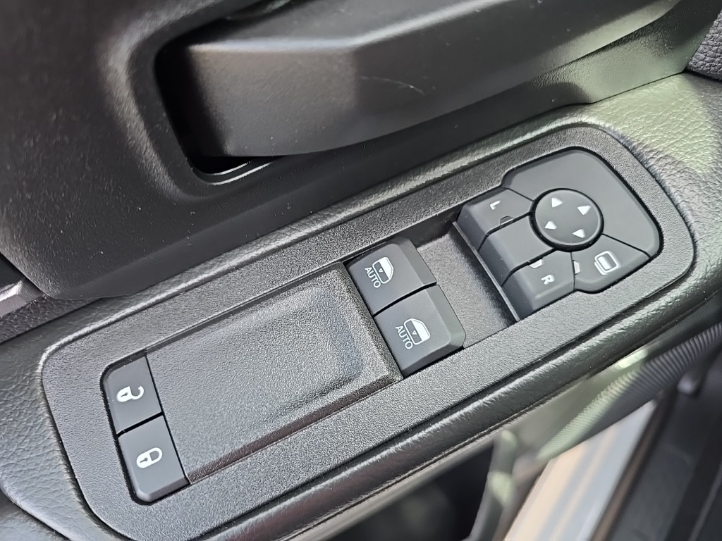 2025 Ram 2500 Tradesman photo 12