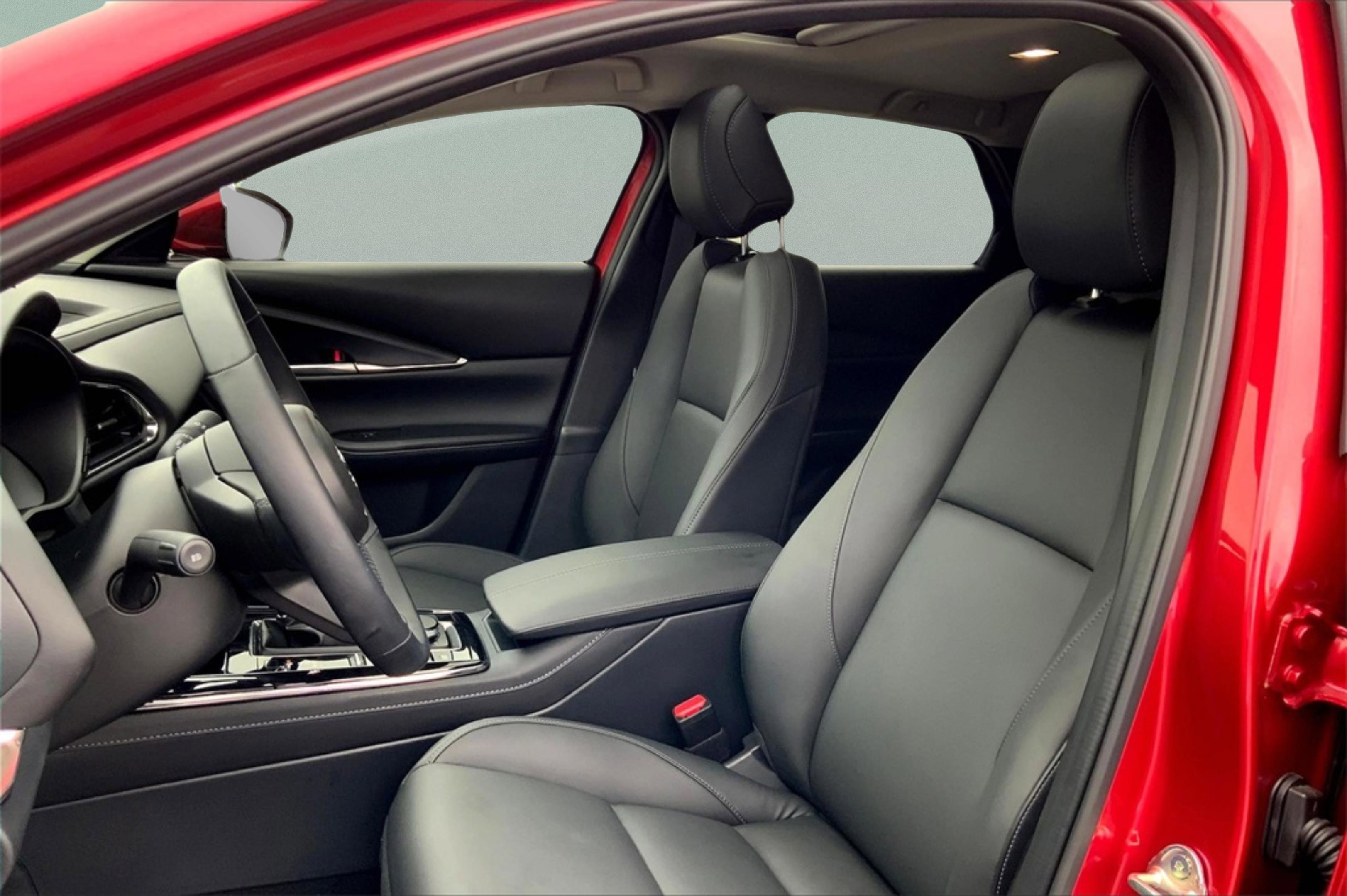 2025 Mazda CX-30 2.5 S Preferred photo 24