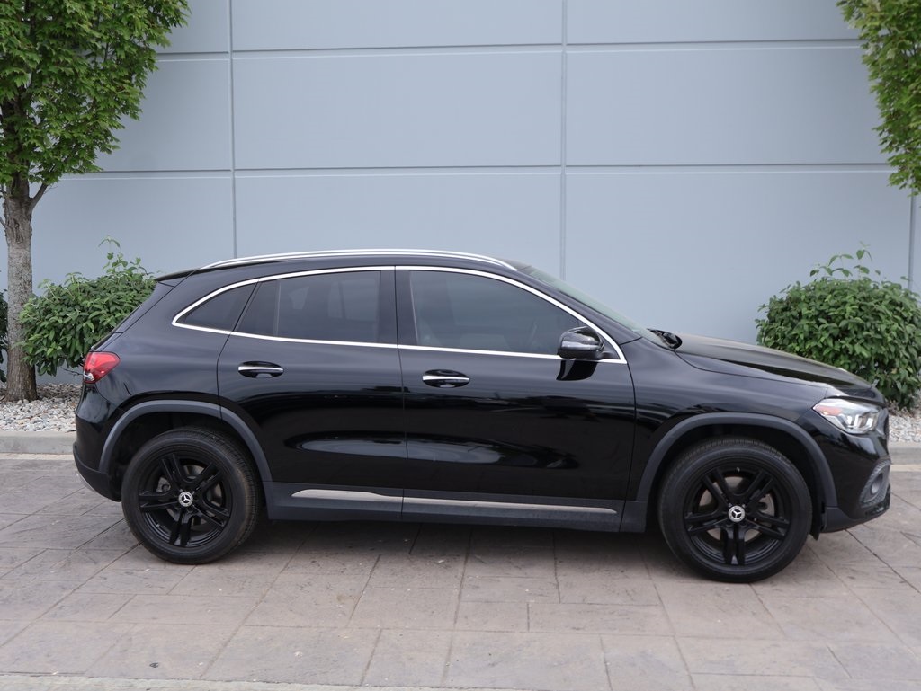 2022 Mercedes Benz GLA 250 4MATIC photo 4