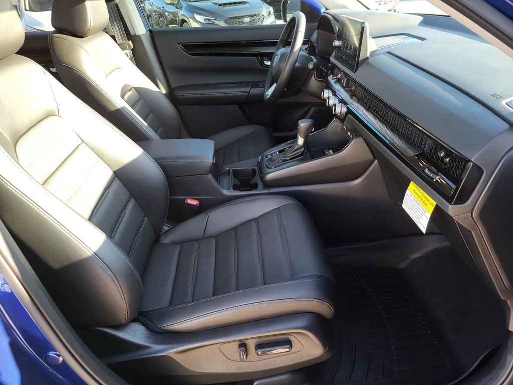 2025 Honda CR-V EX-L photo 8