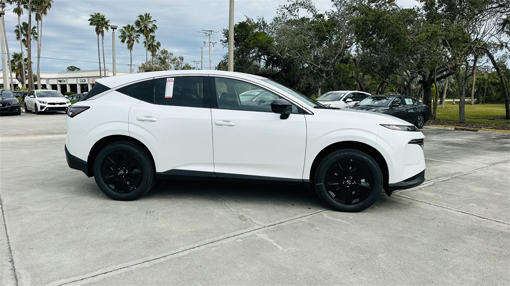 2025 Nissan Murano SV photo 8