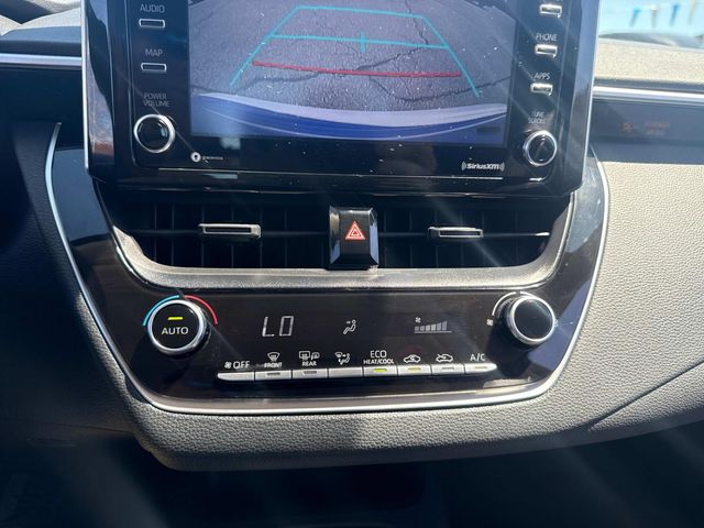 2021 Toyota Corolla LE photo 20