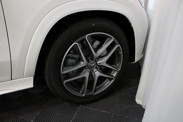 2025 Mercedes Benz GLE AMG 53 4MATIC photo 13