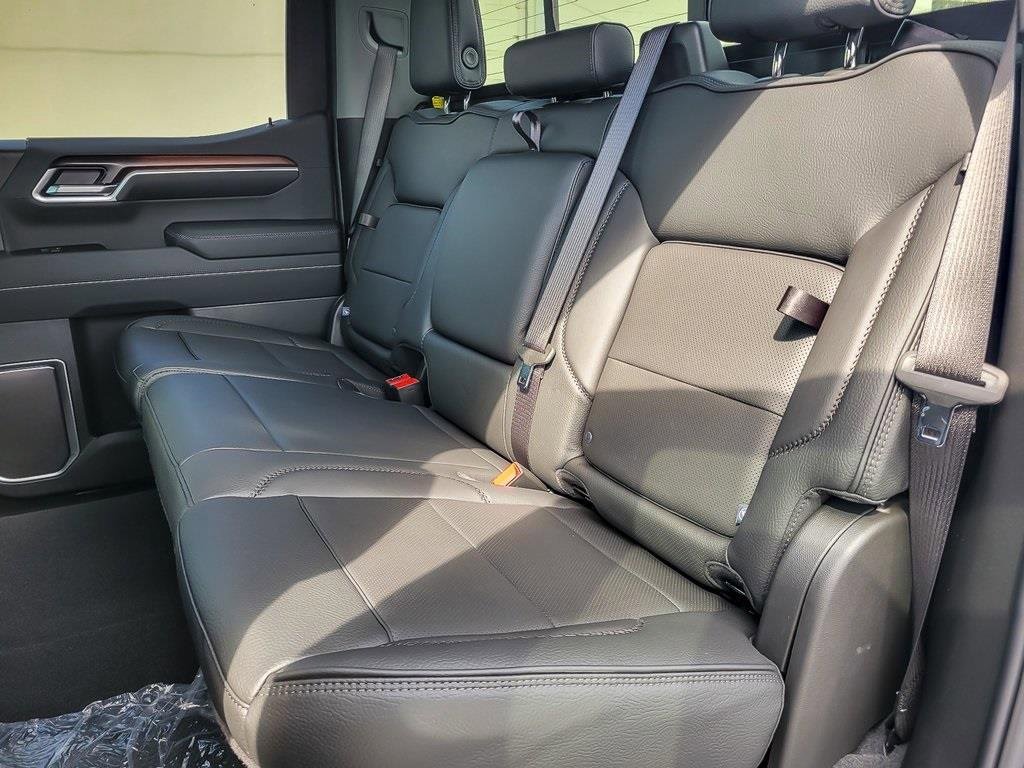 2026 GMC SIERRA - Image 9